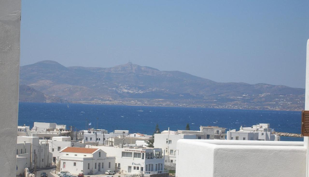 Inaxos Studios, Viewing Apollo Temple. Naxos City Eksteriør billede