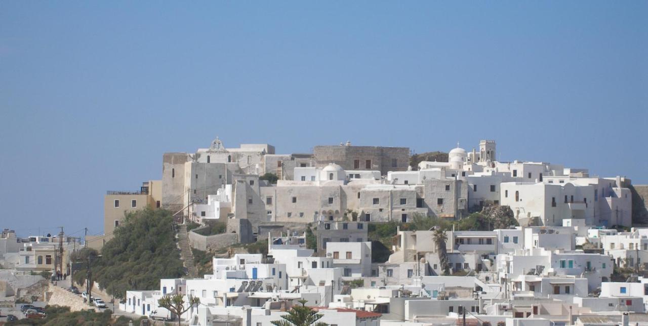 Inaxos Studios, Viewing Apollo Temple. Naxos City Eksteriør billede